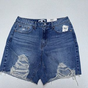 short color azul, nuevo con etiqueta, size 28